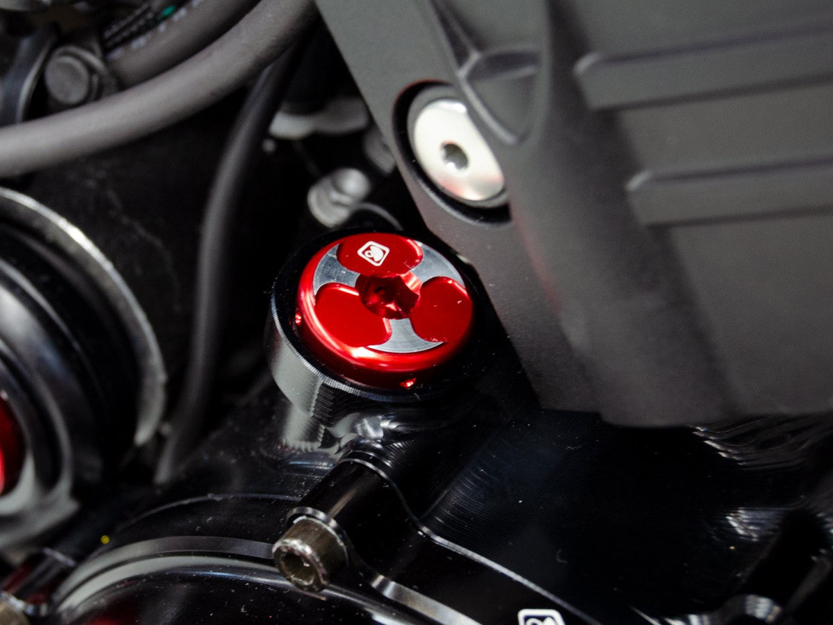 TOO02 Engine Oil Cap