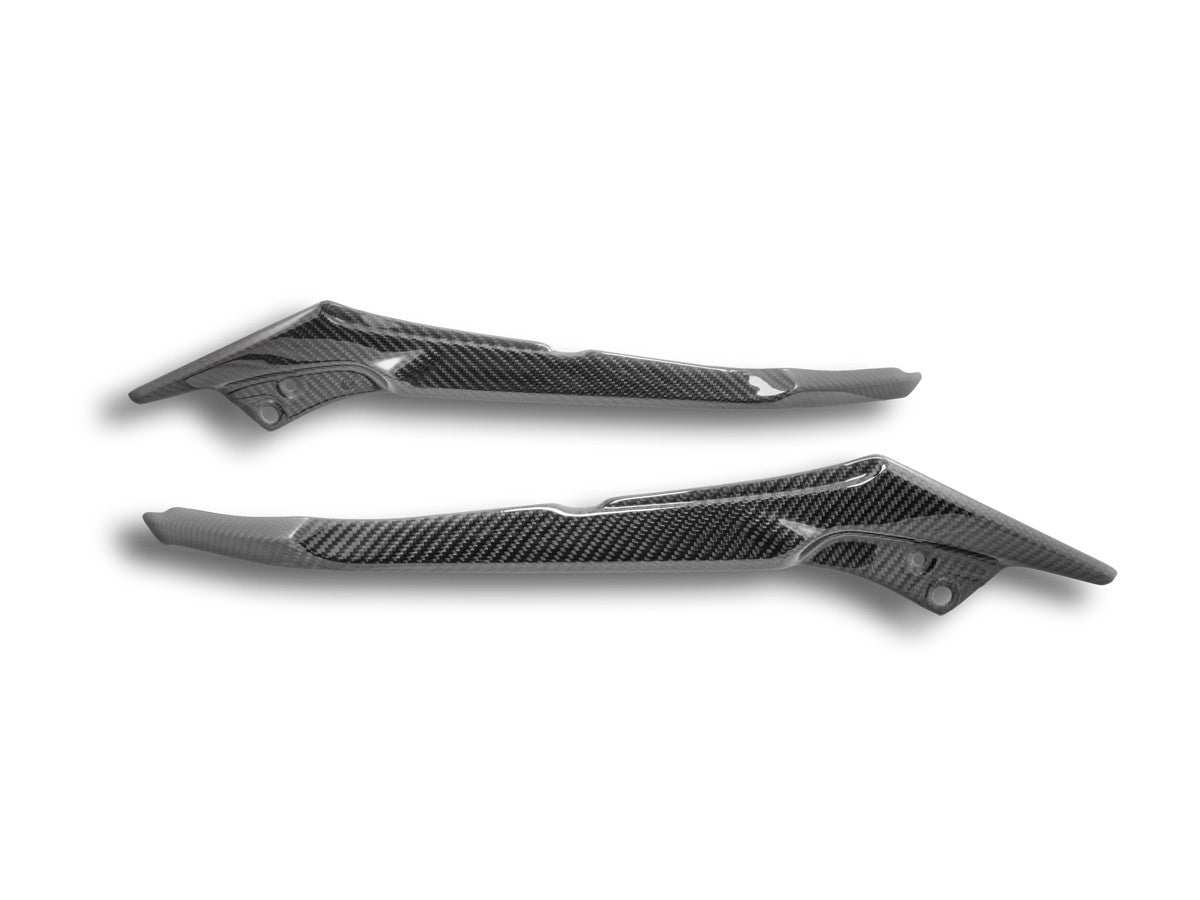 CRB67L Triumph St Glossy Carbon Tank Infills