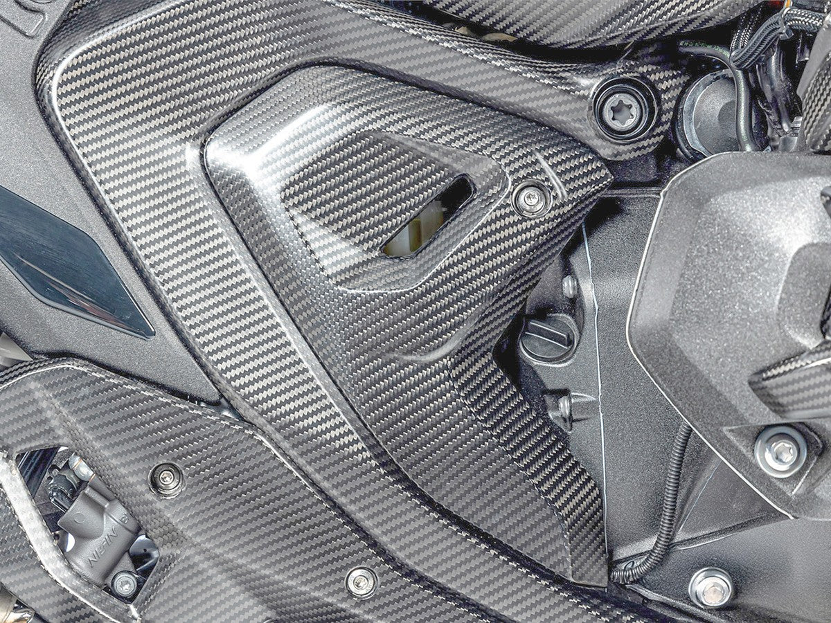 CRB182L BMW R1300GS Glossy Carbon Side Panels