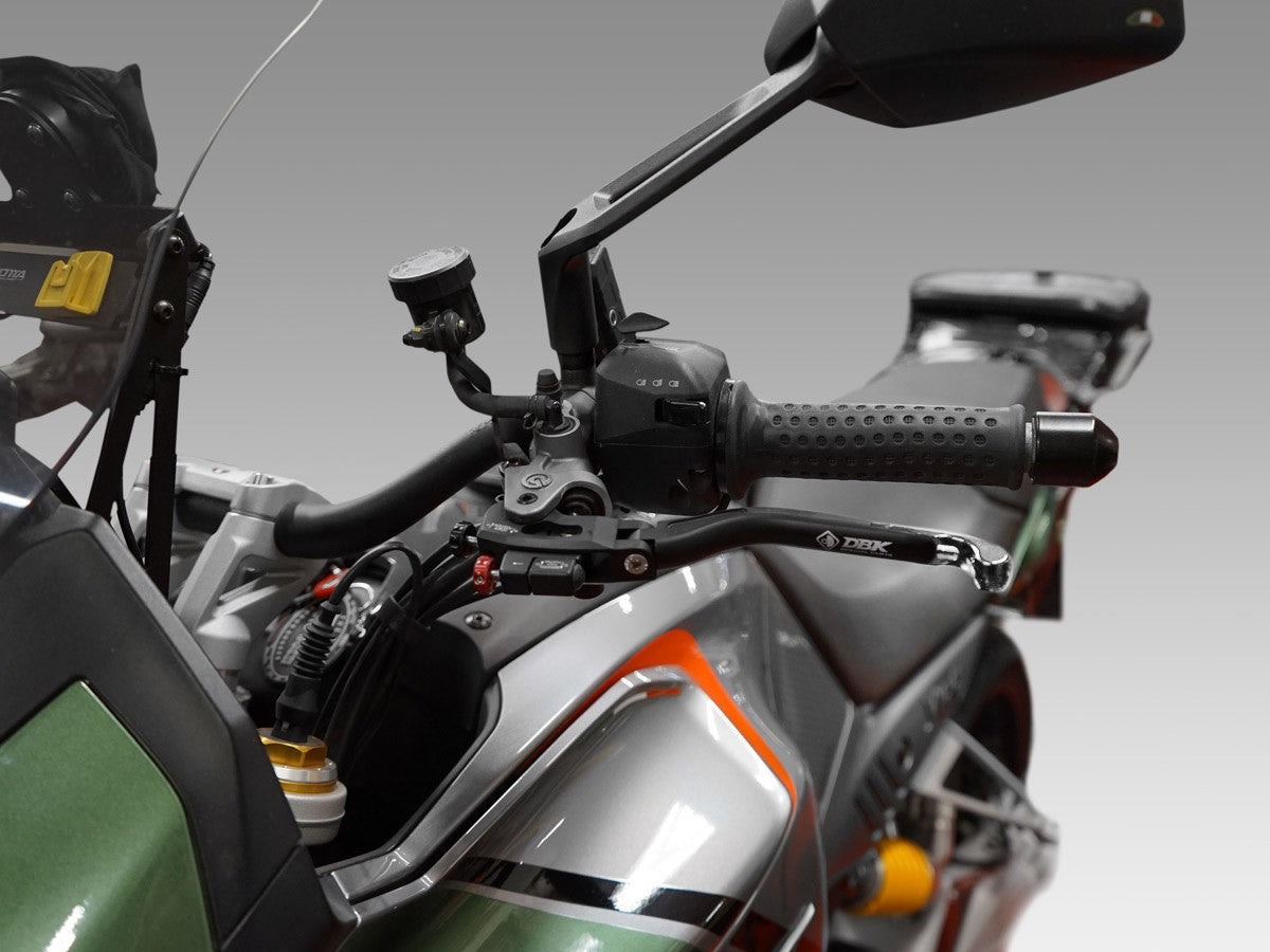 L38 Ultimate Brake + Clutch Levers Double Adjustment