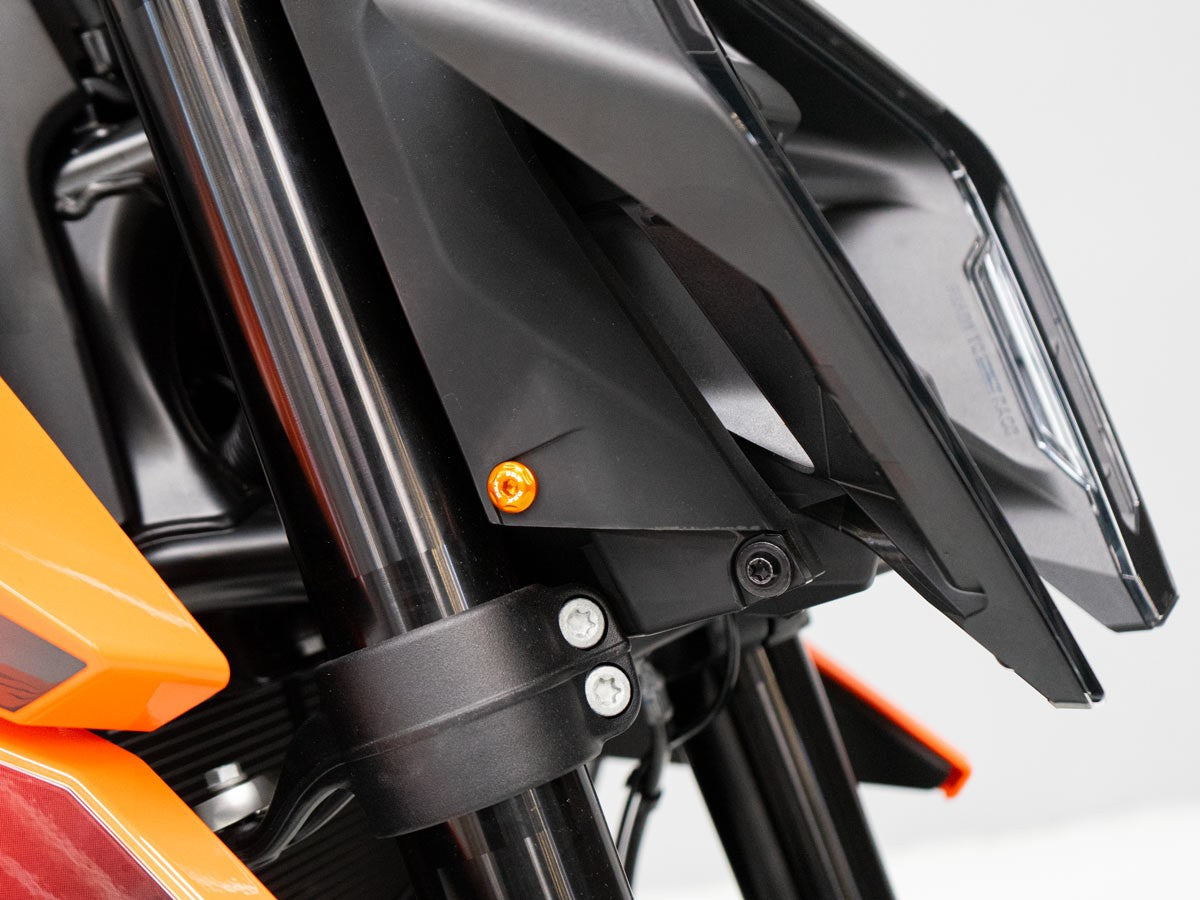KVT72 Ktm 990 Duke Windshield/light Screws Kit