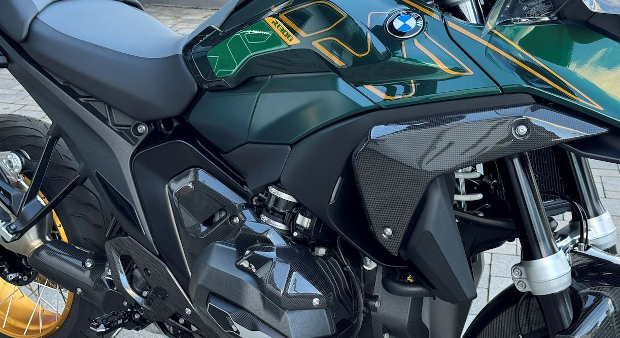 BMW R1300GS Glossy Carbon Side Fairing Panels