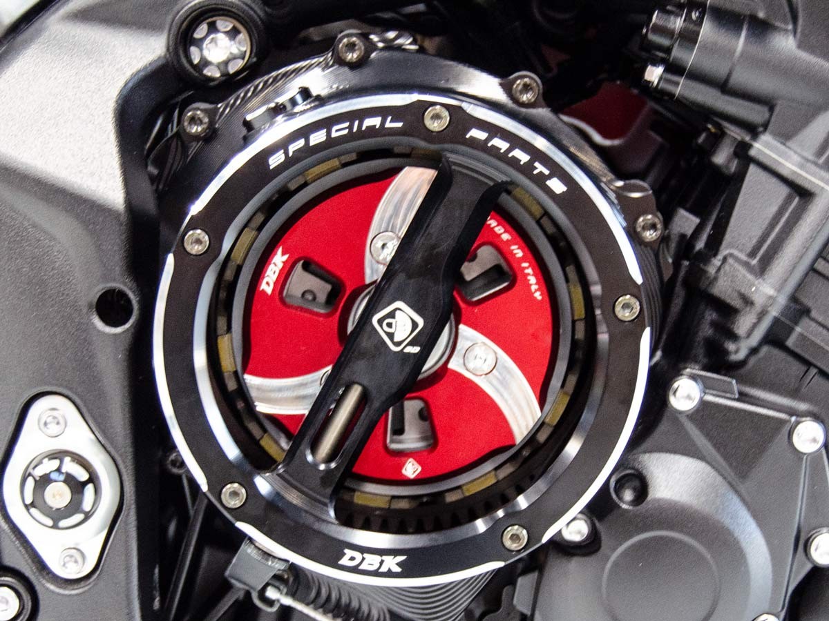 SM05 - TRIUMPH 765 PRESSURE PLATE COVER