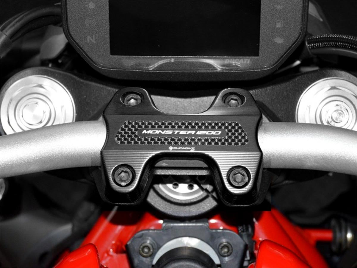 BM04 - HANDLEBAR CLAMP M1200