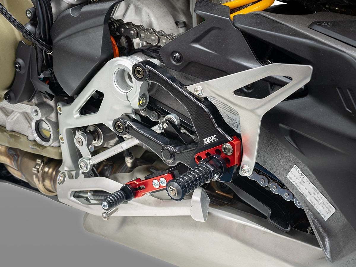 PRSFV402 - SFV4 MY25 ADJUSTABLE REARSETS