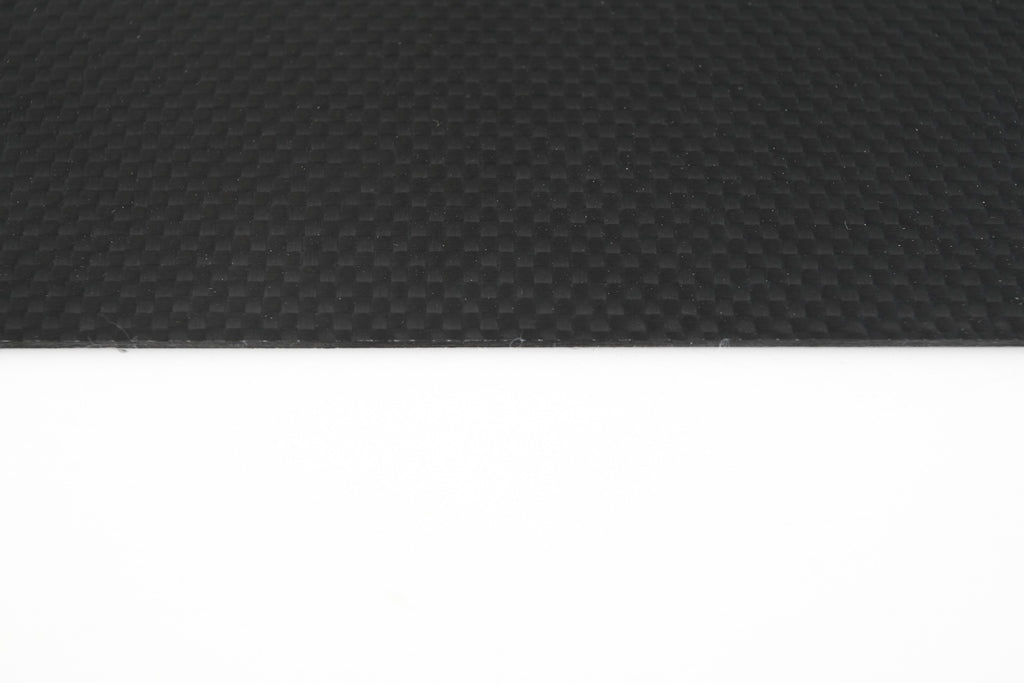 Carbon Panel Min 200mm X 300mm X 1,5mm (+/-0,2mm)