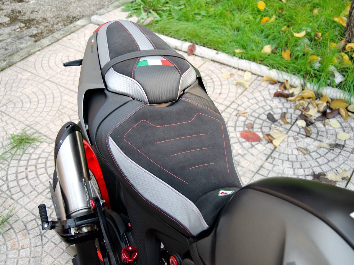CSM9C01 - M937 COMFORT SEAT COVER