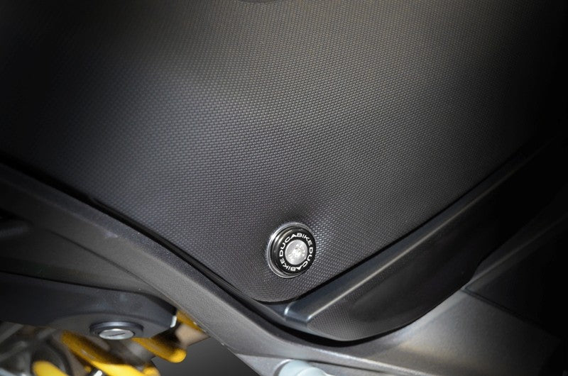 RVS01 - SEAT BOLTS