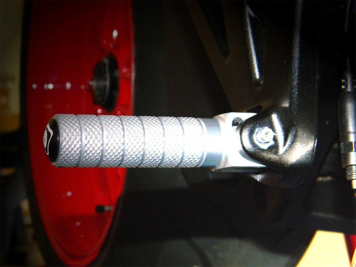 PPDV03 - FOOTS DRIVER - PASSENGER