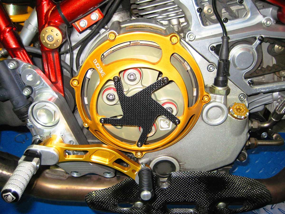 CC02 - CLUTCH COVER