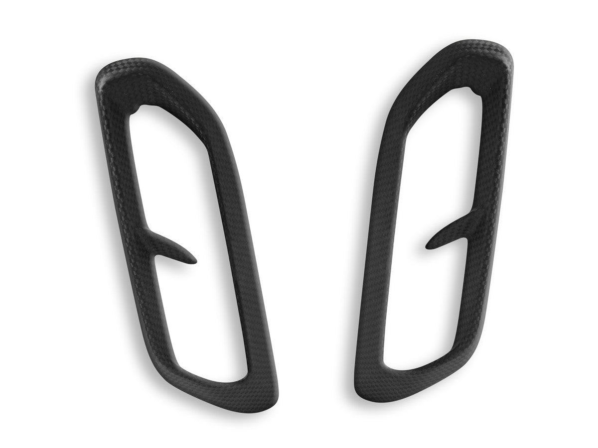 CRB103O - DIAVEL V4 MATT CARBON SIDE PANELS