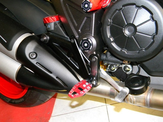 PPDVP01 - ADJUSTABLE PASSENGERS PEGS