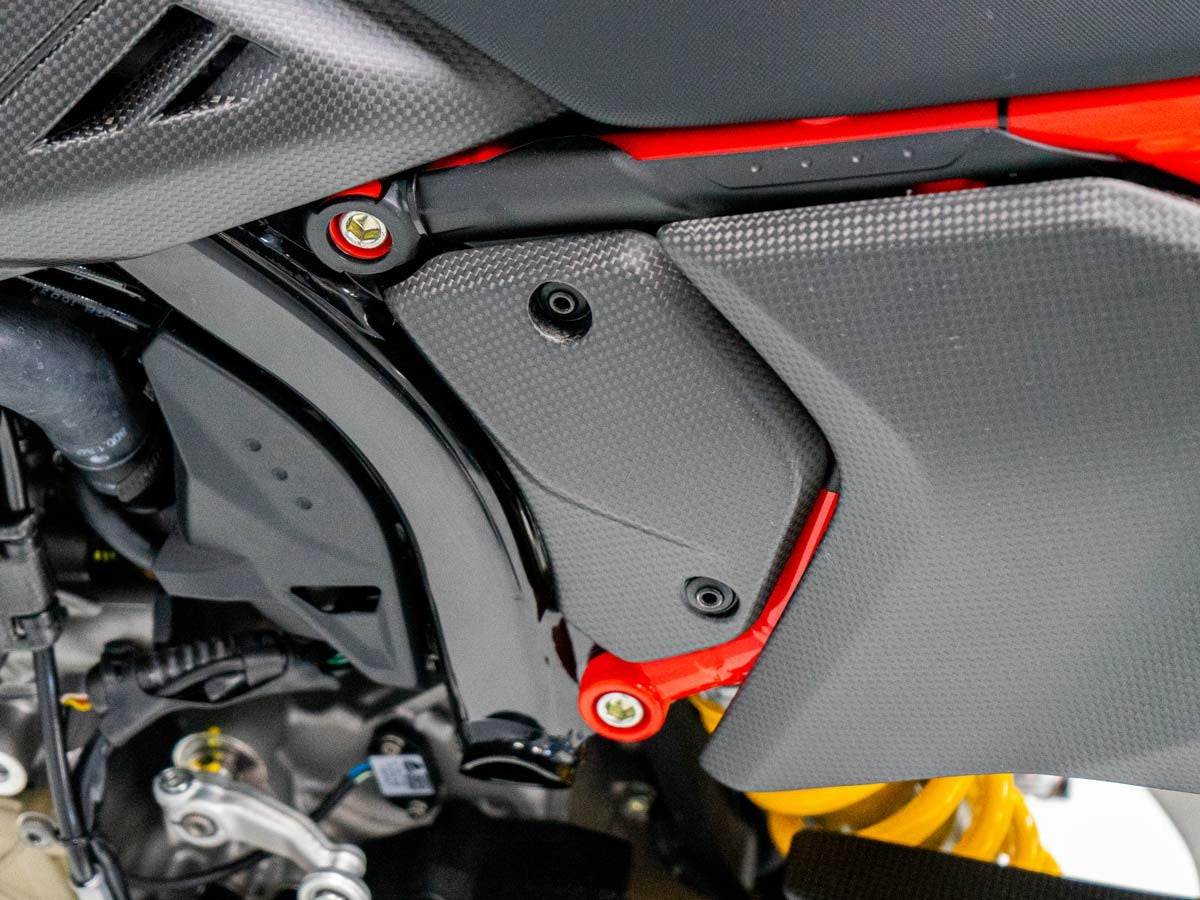 CRB153O - HM 698 MONO MATT CARBON FRAME COVERS