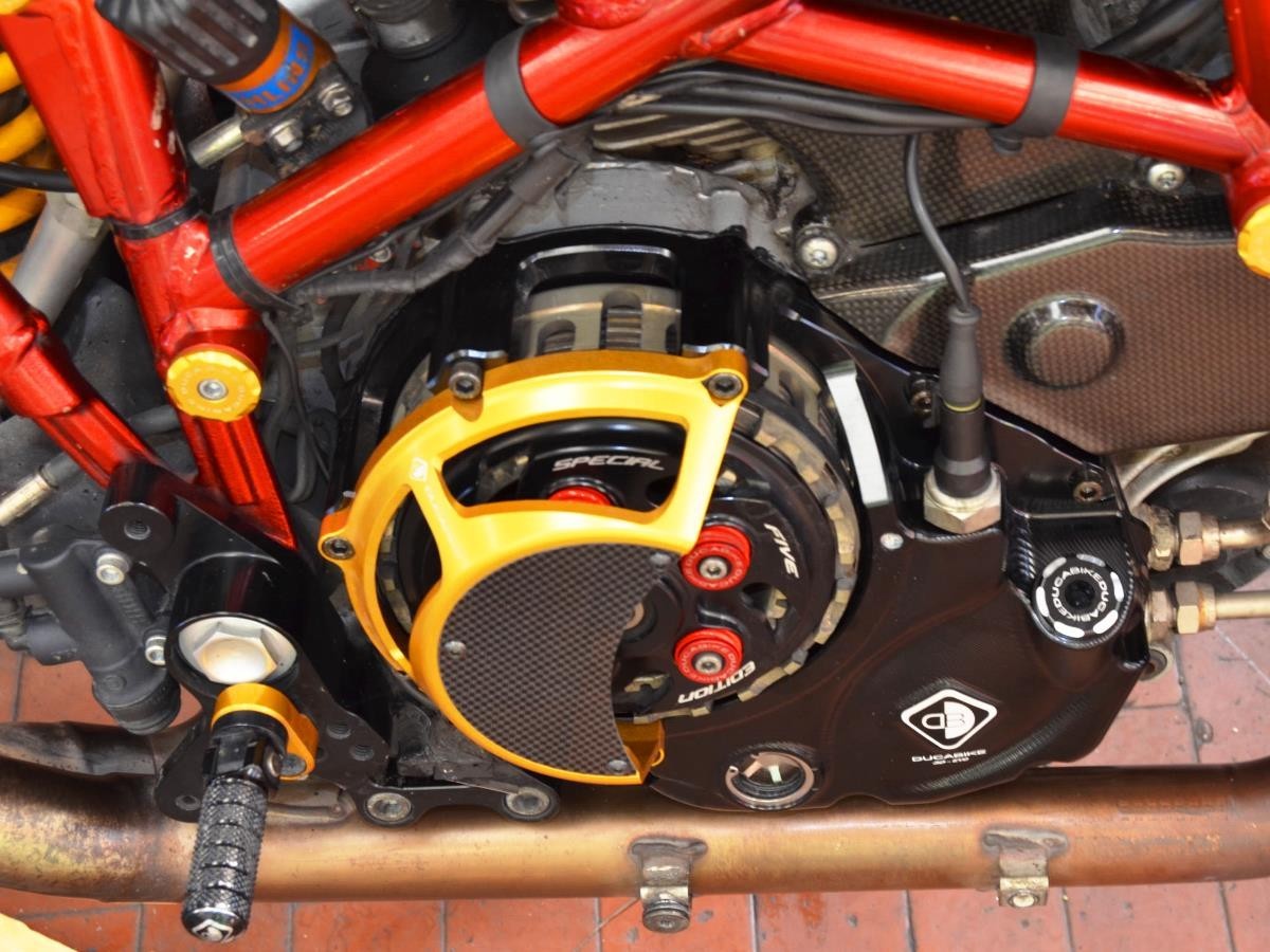 CCDV17 - 3D-EVO CLUTCH-SIDE CASING FOR DRY CLUTCH