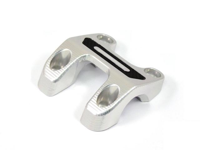 BM12 - HANDLEBAR CLAMP SCRAMBLER D28mm