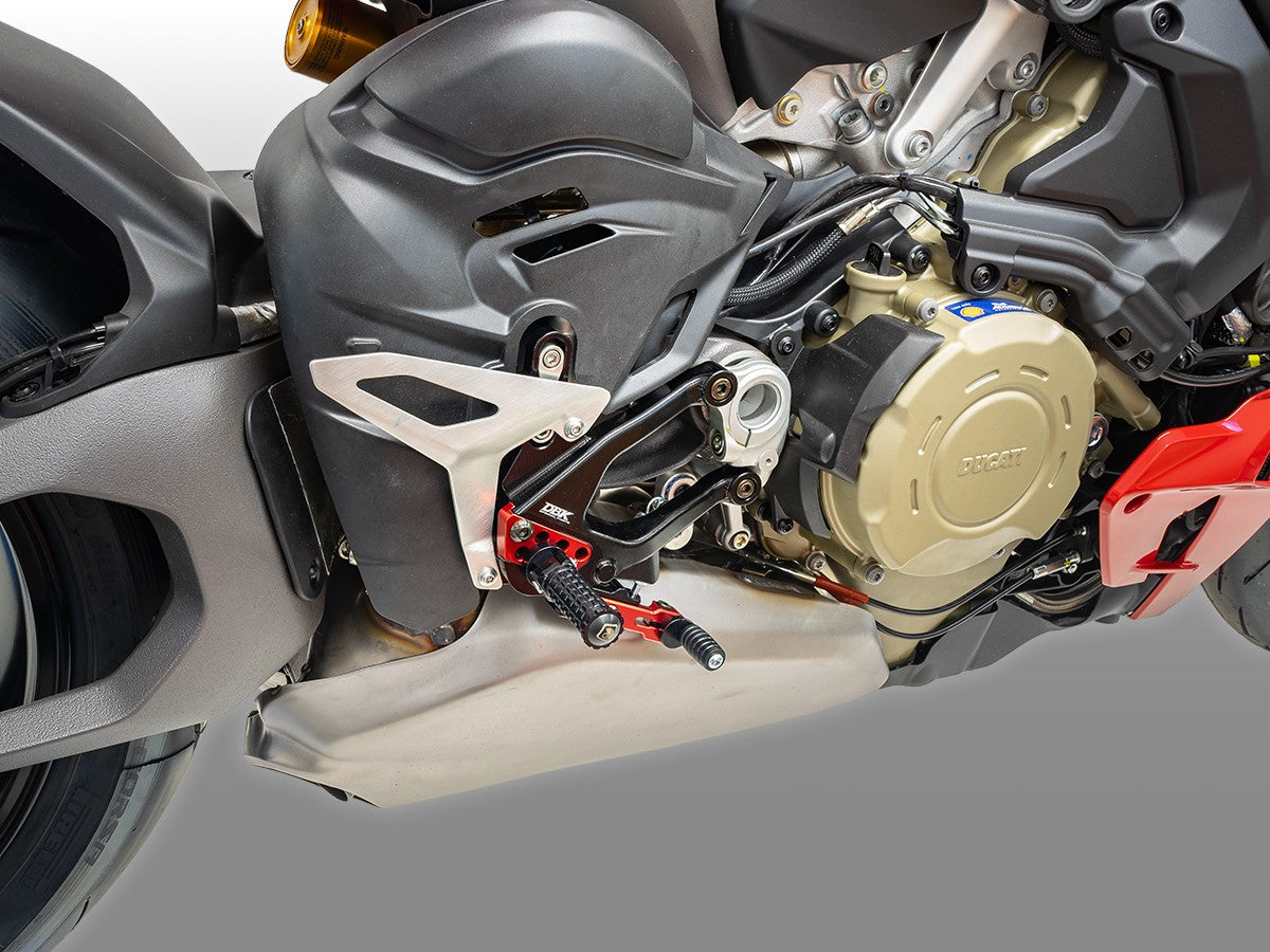 PRSFV402 - SFV4 MY25 ADJUSTABLE REARSETS