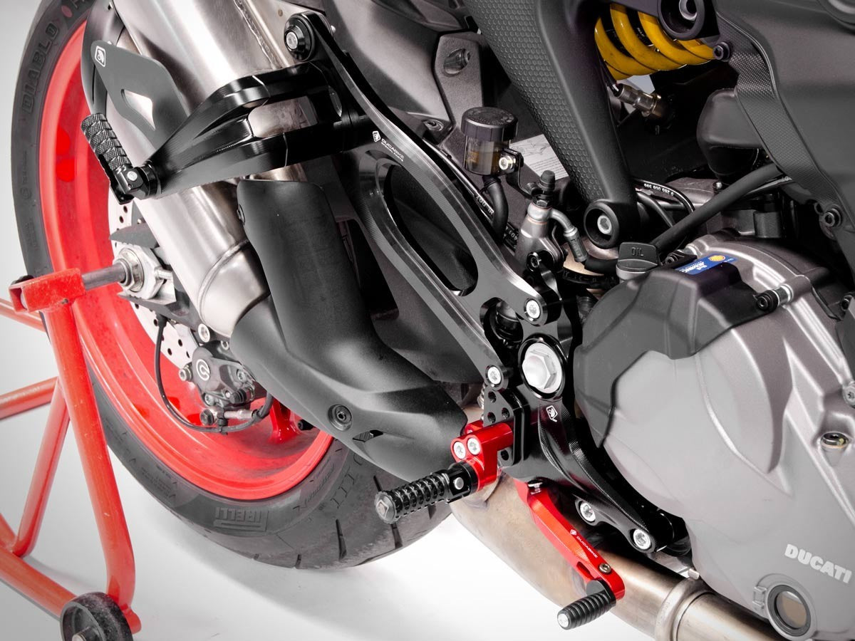 PPM93701D - PASSENGER FOOTPEG KIT