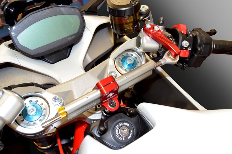 SAS12 - SS MY2017 KIT MOUNT STEERING DAMPER