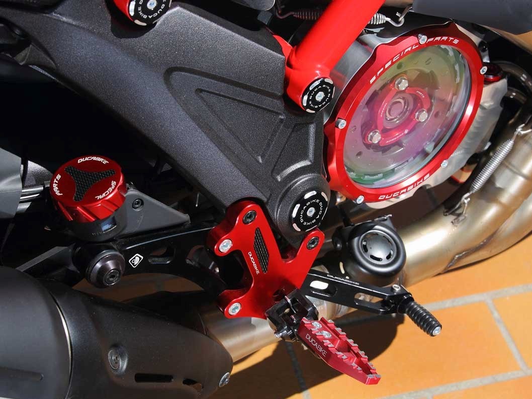 CCDV01 - CLEAR CLUTCH COVER OIL BATH