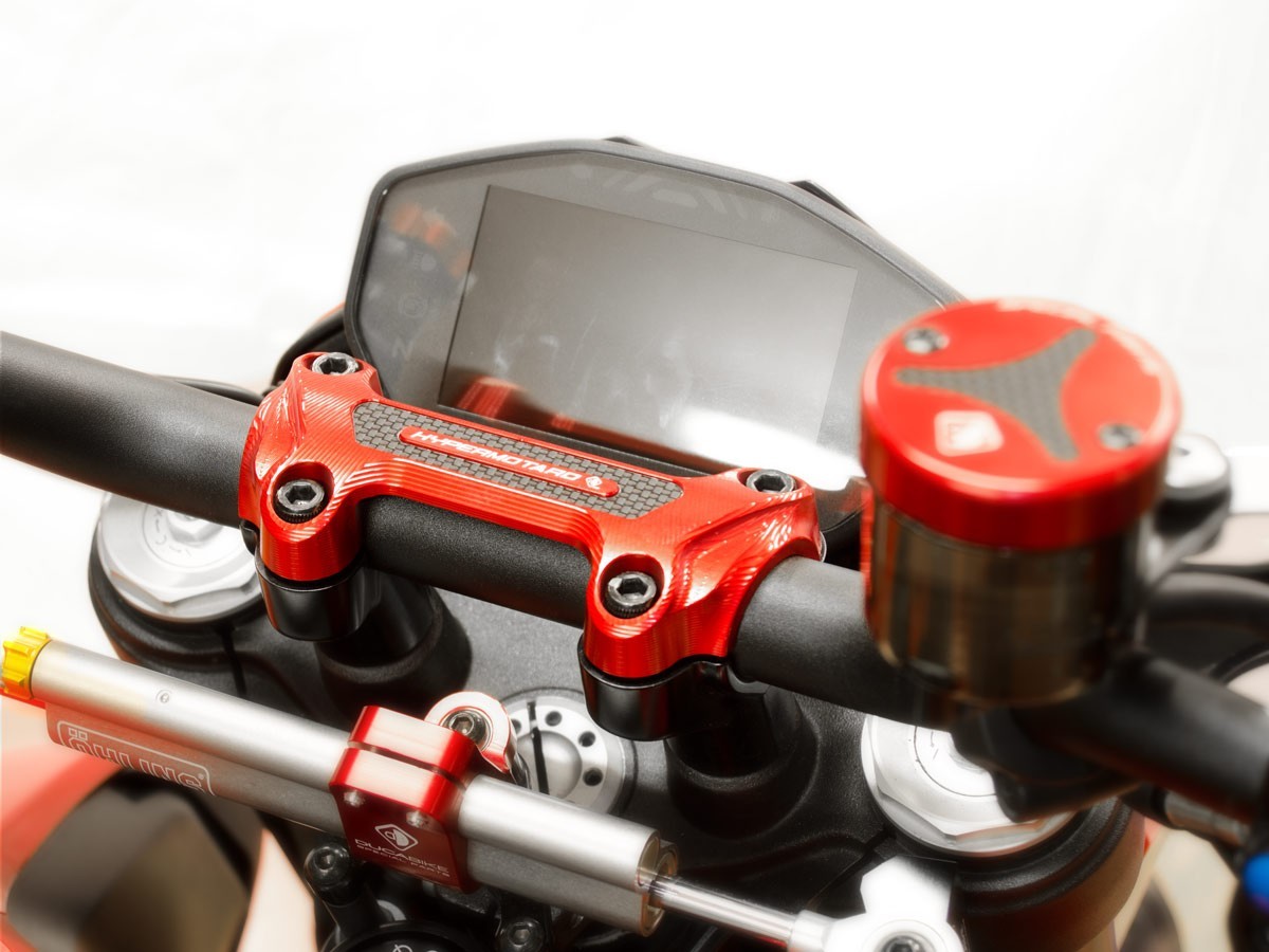 BM13 - HM 950 HANDLEBAR CLAMP