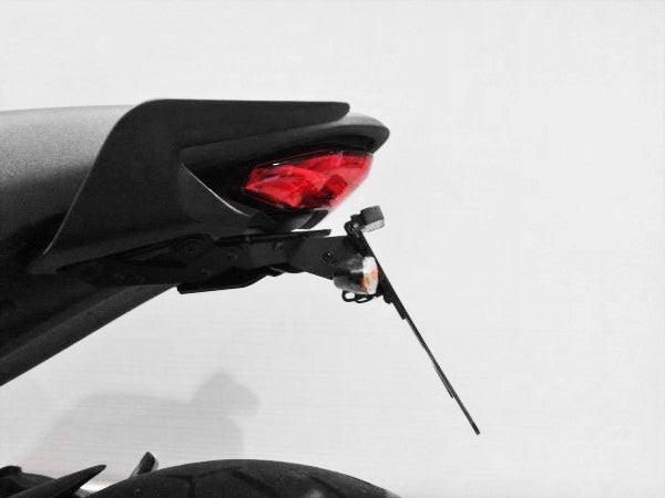 PRT07 - M821 ADJUSTABLE LICENSE PLATE HOLDER SHORT