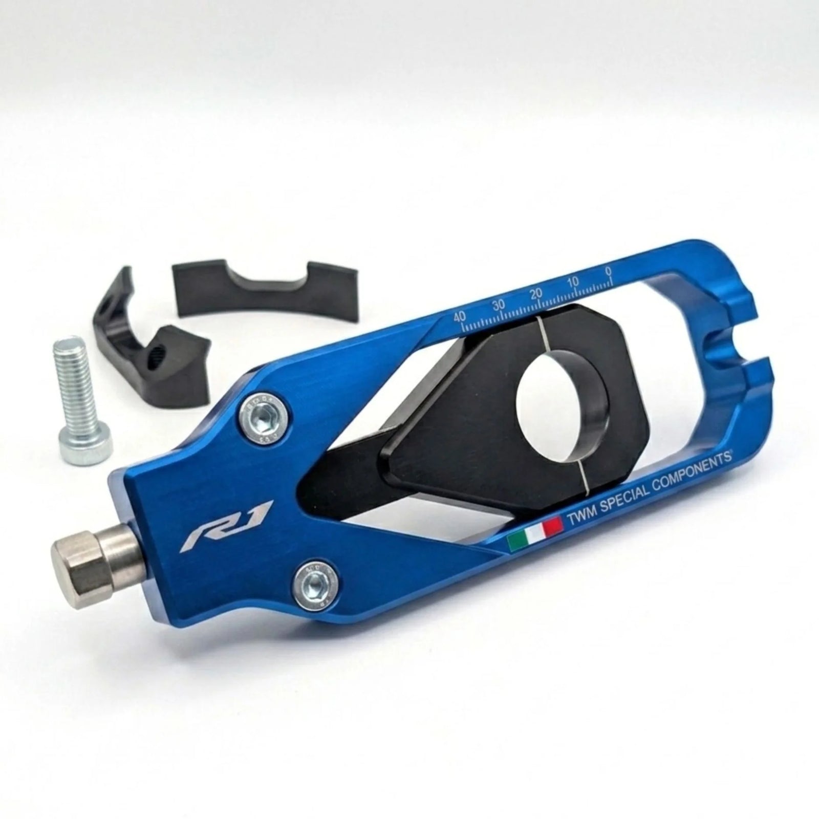 TWM CNC Aluminum Chain Adjusters for Yamaha - TCY.01 in Blue - Detail Photo - TCY.01.B