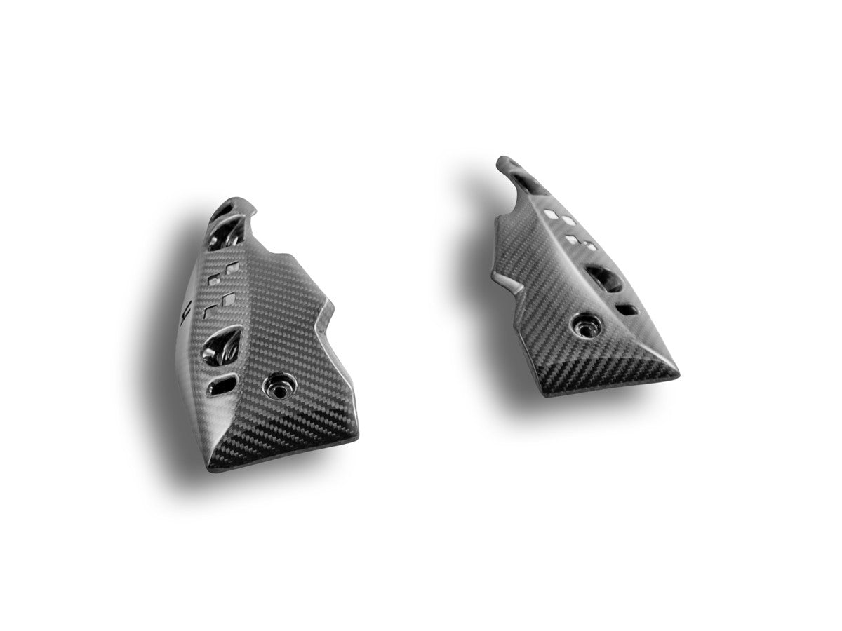 CRB68L - INTERNAL RADIATOR PANELS TRIUMPH ST GLOSSY CARBON SIDE PANELS