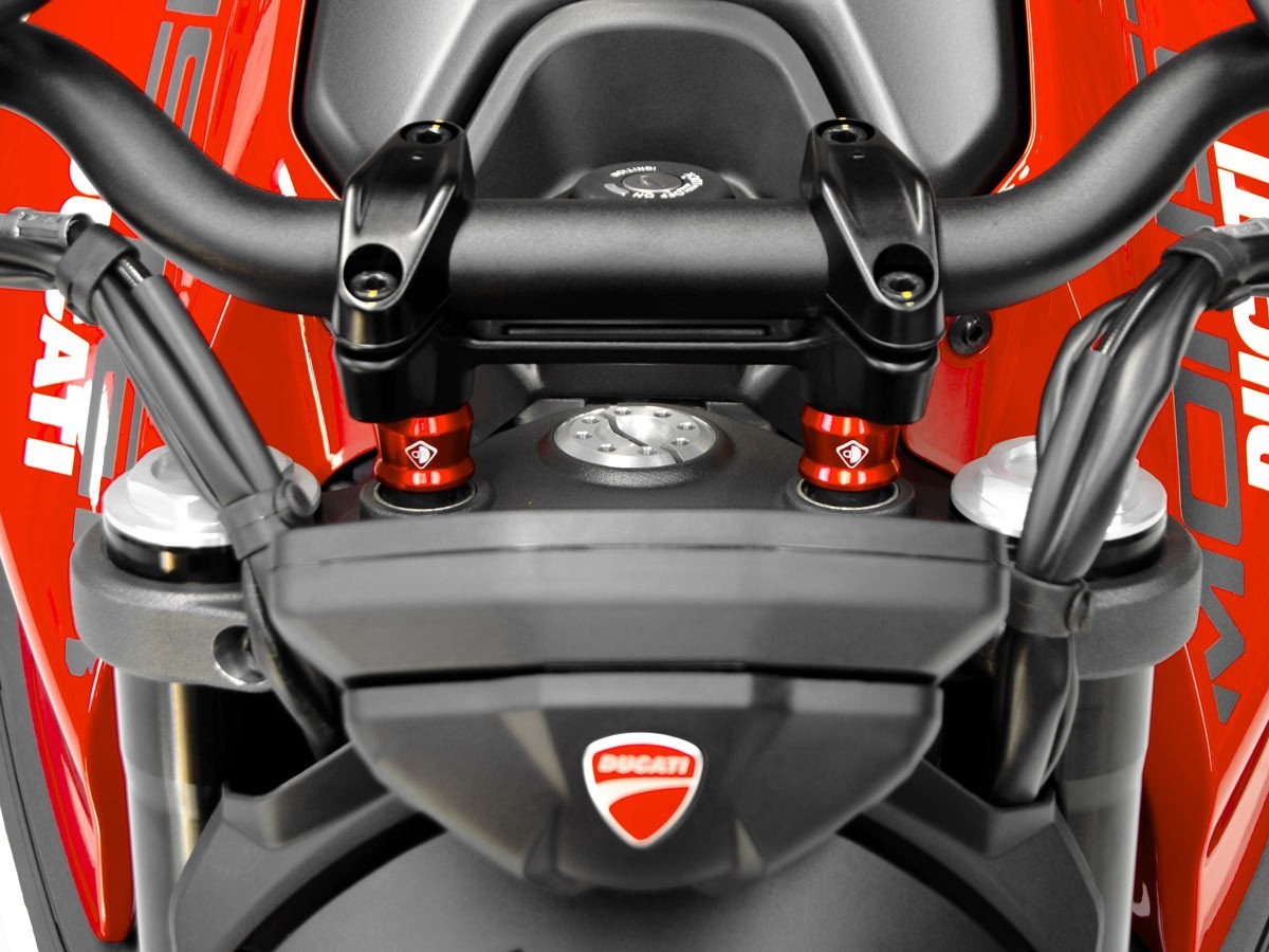 BRM02 - SF V4 HANDLEBAR RISER SPACERS