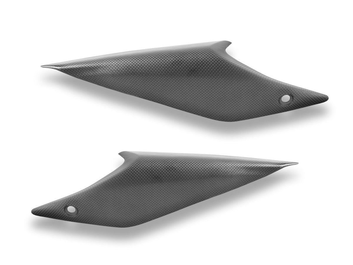 CRB211O M937 Carbon Tail Side Covers