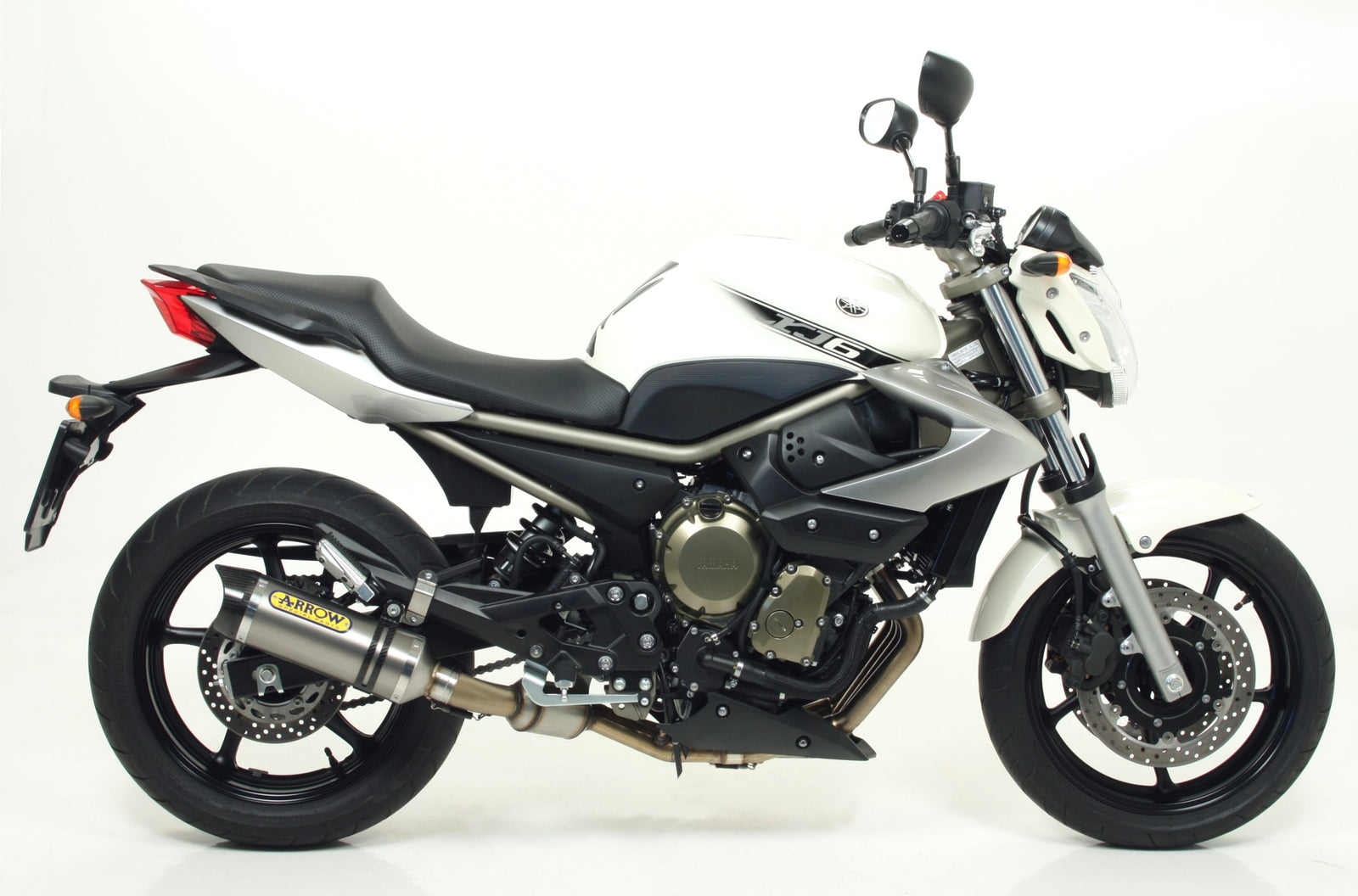 Arrow Full System With Thunder Titanium Slip On With Carbon Fiber End Cap