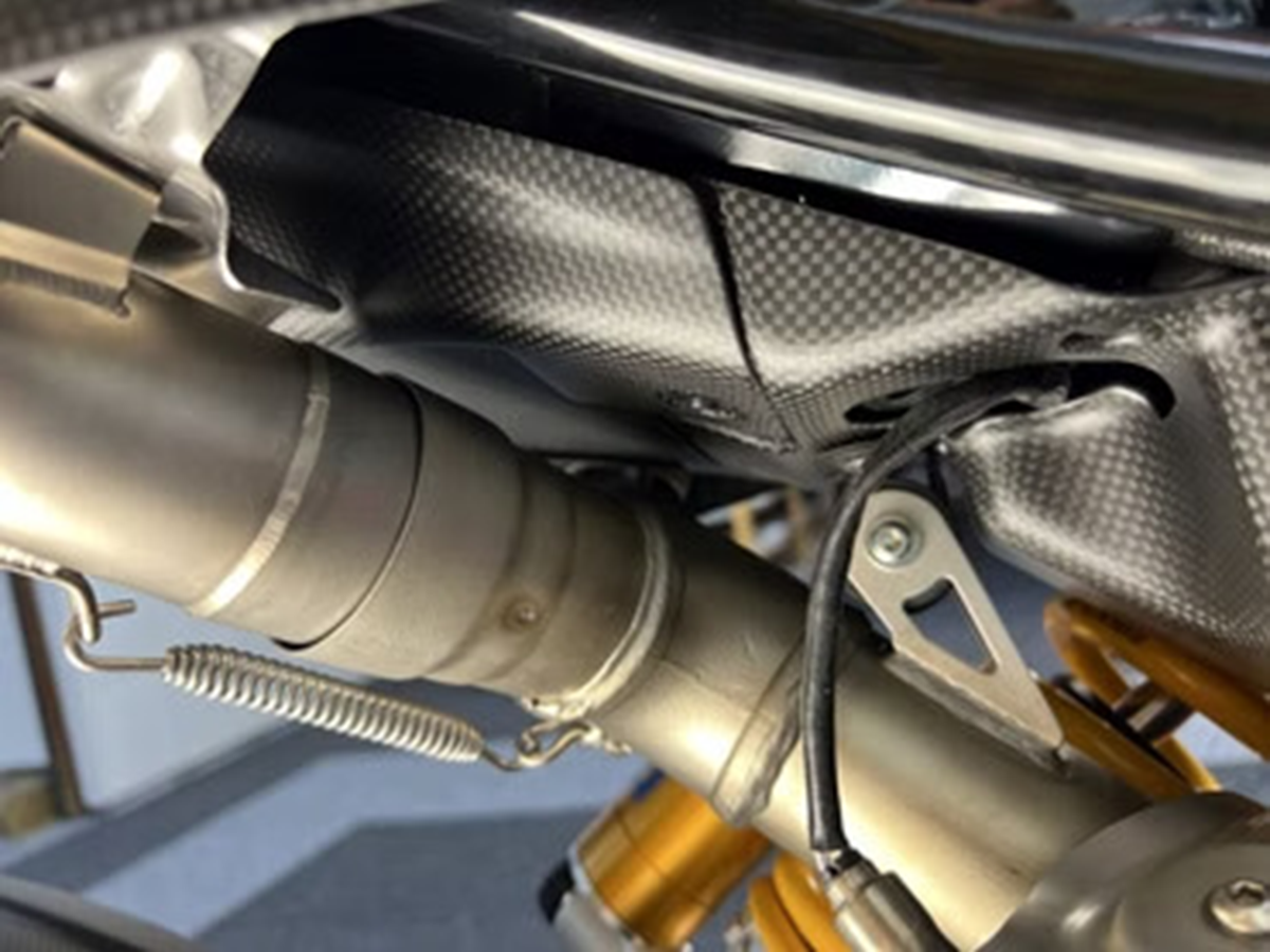 CRB204O HM 950 Carbon Under-Seat Rear Cover