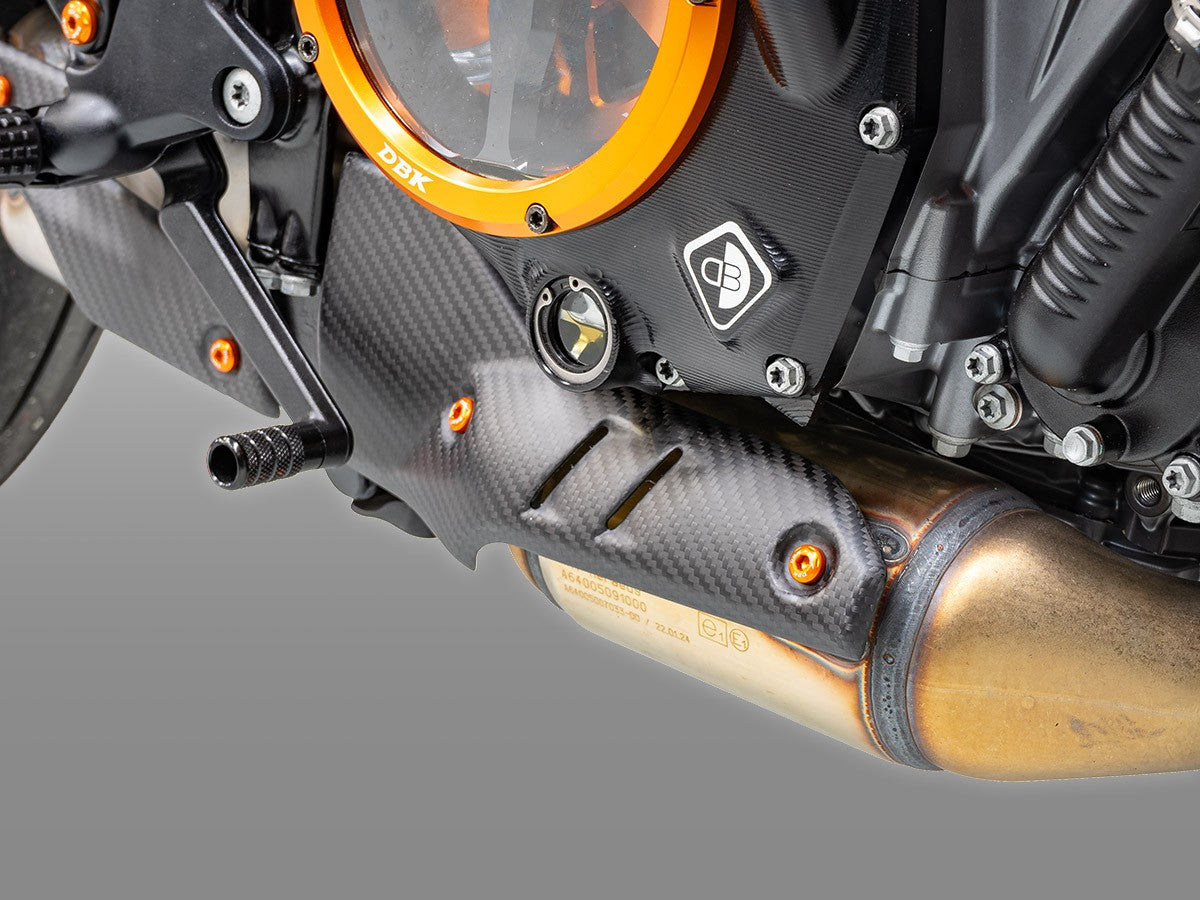 CRB136O - KTM 990 DUKE MATT CARBON EXHAUST COVER