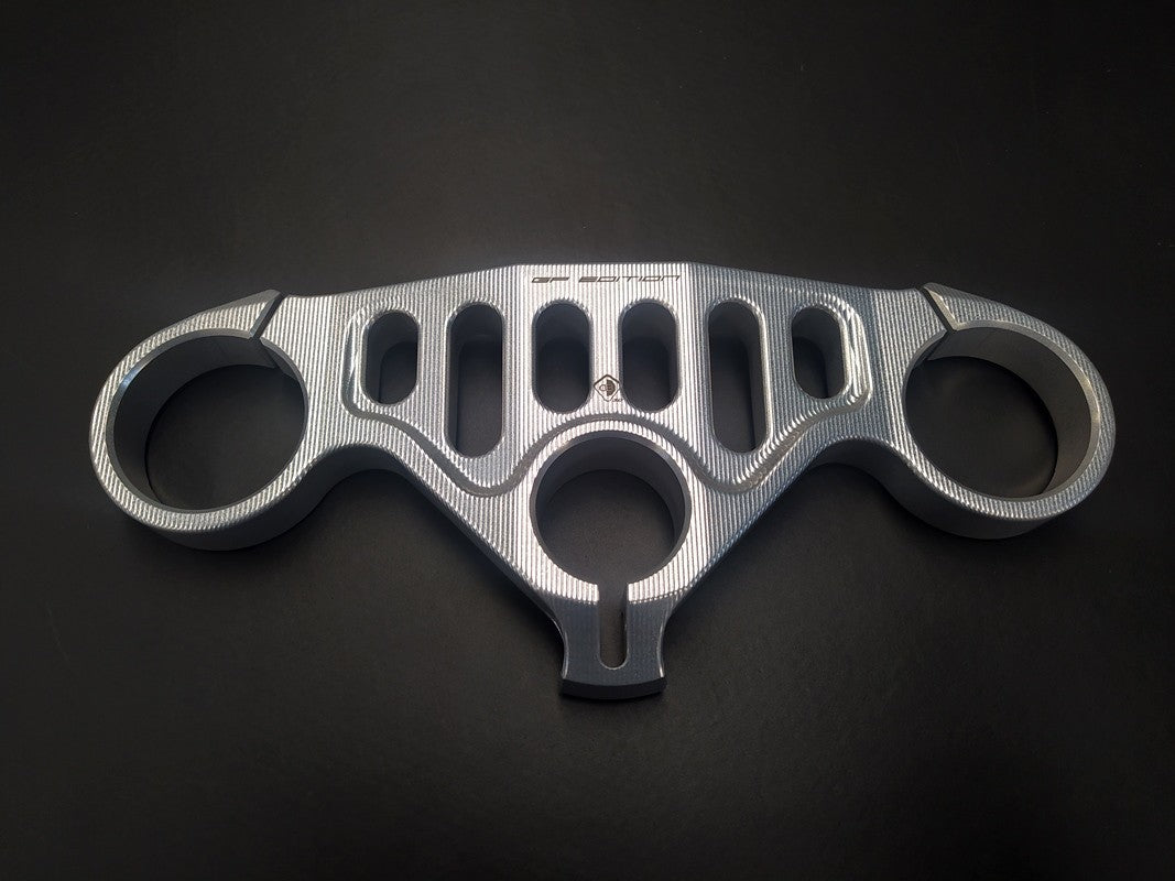 PSS08 -  V4 UPPER STEERING PLATE GP EDITION