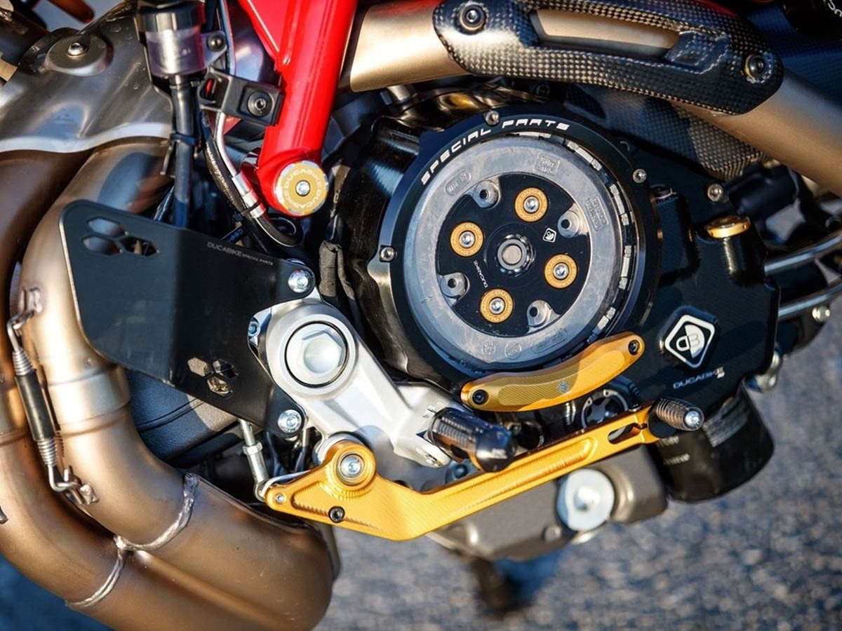 4P04 - KIT CLUTH SPRING CAPS OIL