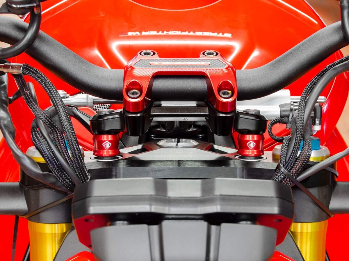 BRM02 - SF V4 HANDLEBAR RISER SPACERS