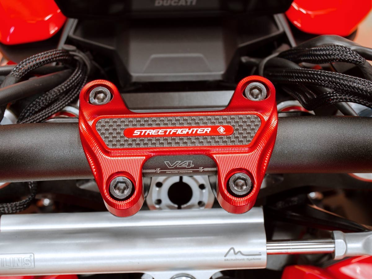 BM14 - SFV4 HANDLEBAR CLAMP