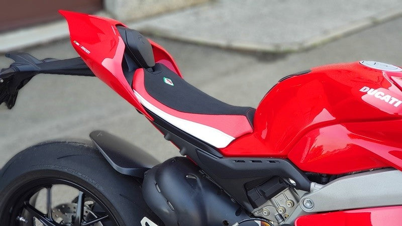 CSV401 Panigale V4 Seat Cover Rider