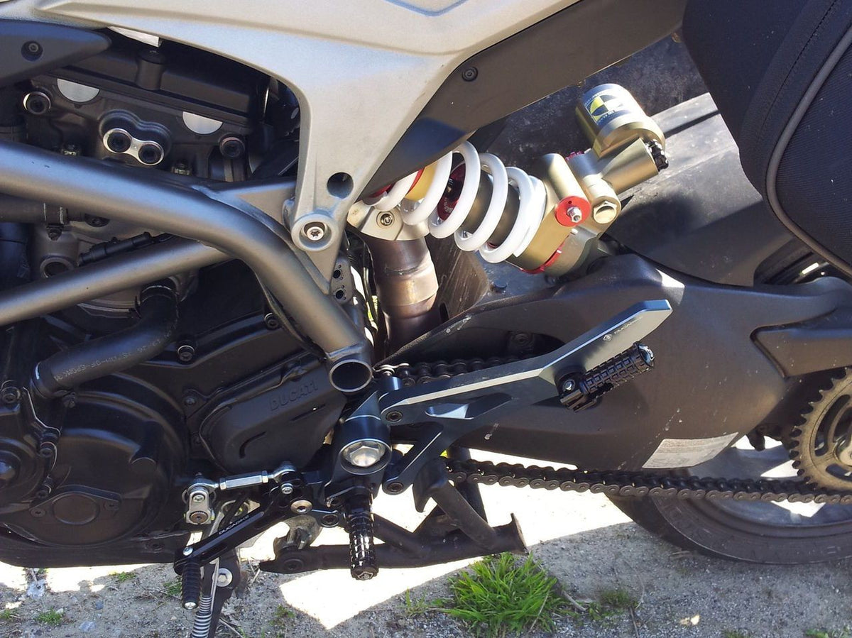 PRNHM01 - REARSET HYPERMOTARD 821